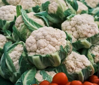 Farm-Fresh Organic Gobhi (Cauliflower) – Crisp, Nutrient-Rich, Pesticide-Free (Copy)