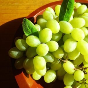 Organic Green Grapes – Premium Quality, Fresh, and Pesticide-Free