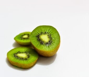 Fresh Organic Kiwi – Premium Quality, Bulk Supply at Best Price